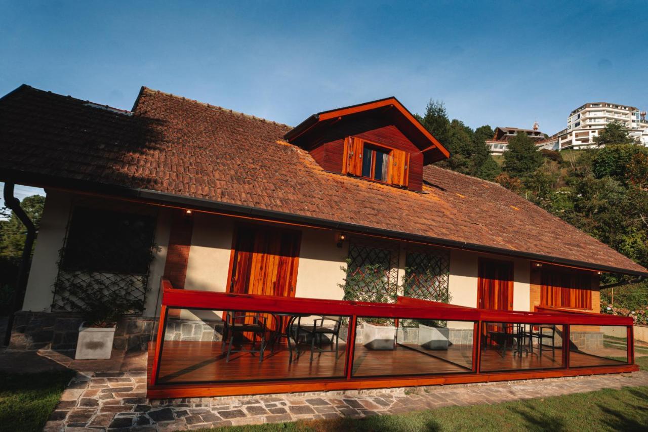Hotel Boutique Quebra-Noz กังโปสดูจอร์เดา ภายนอก รูปภาพ