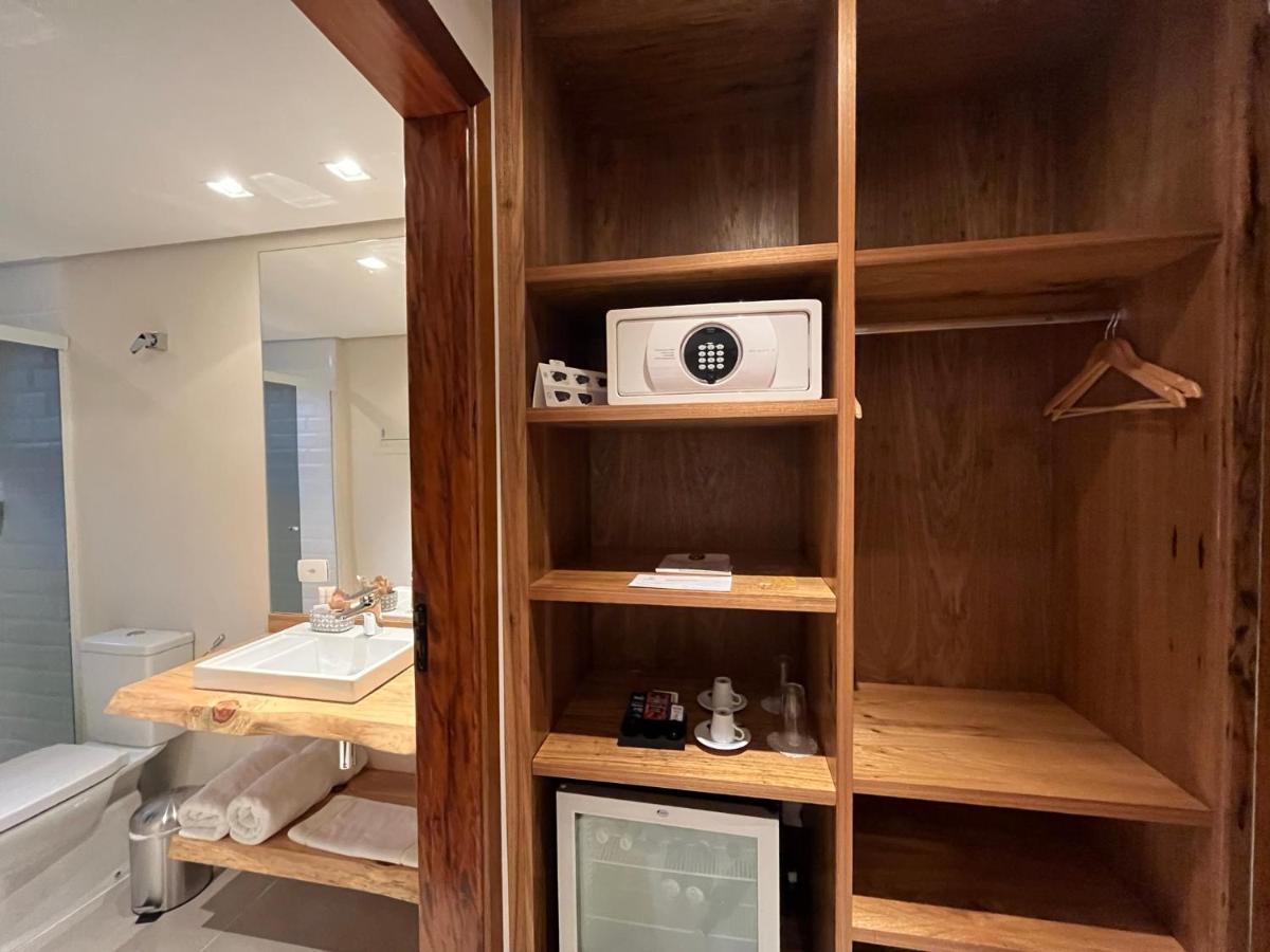 Hotel Boutique Quebra-Noz กังโปสดูจอร์เดา ภายนอก รูปภาพ