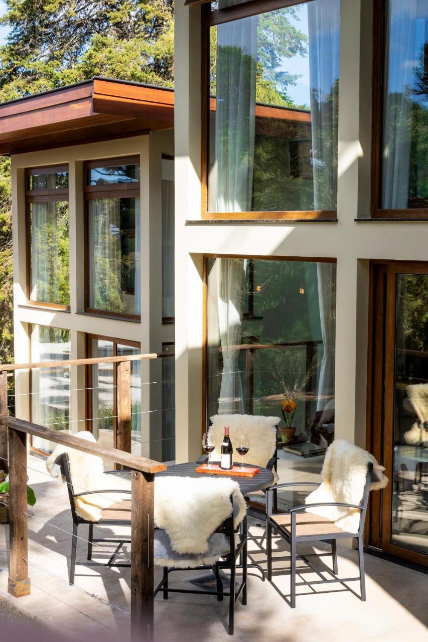 Hotel Boutique Quebra-Noz กังโปสดูจอร์เดา ภายนอก รูปภาพ